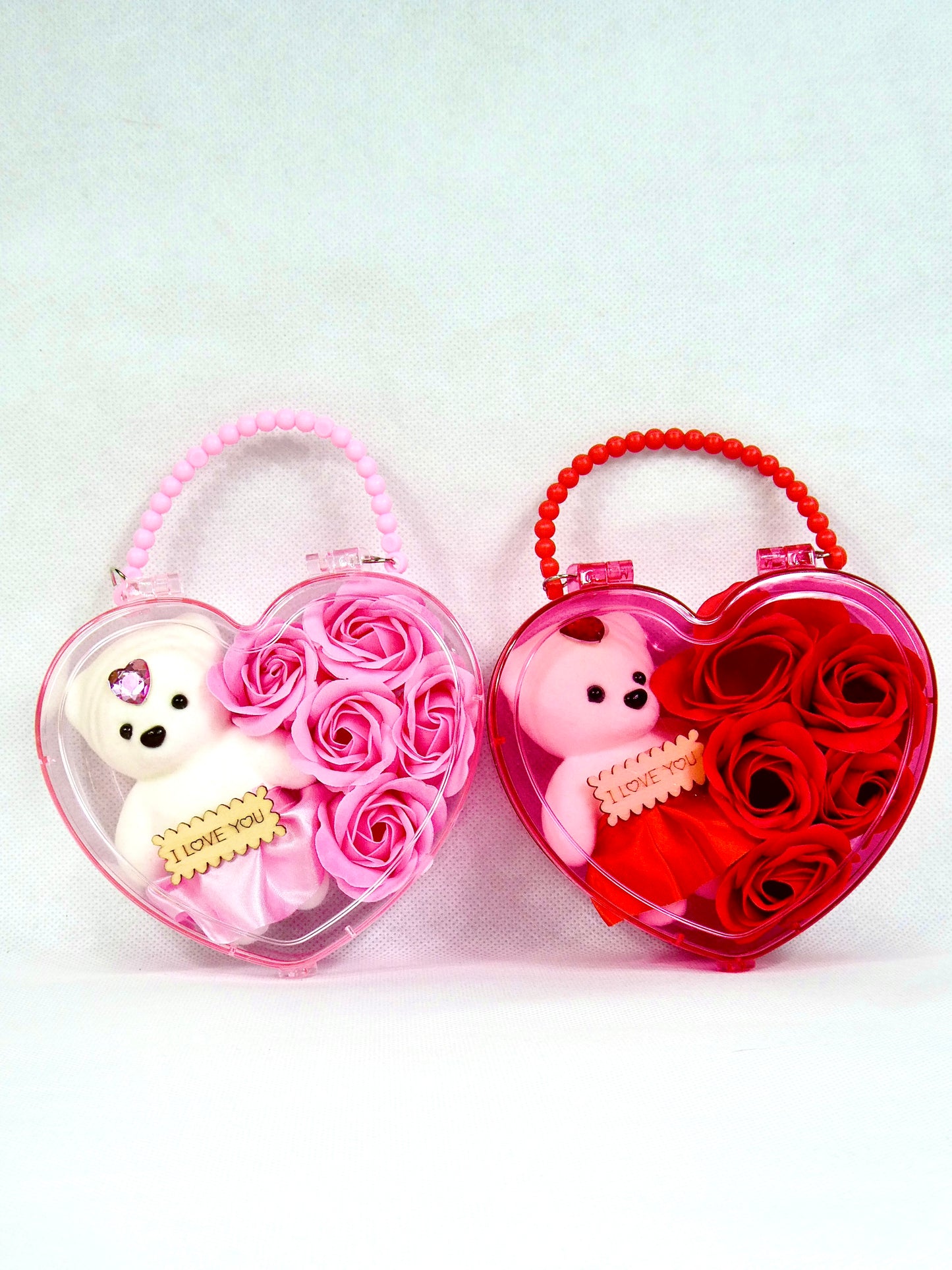 Inima cu Ursulet si Trandafiri